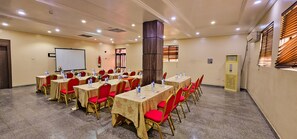 Banquet hall - Villa Park Hotels (Lagos)