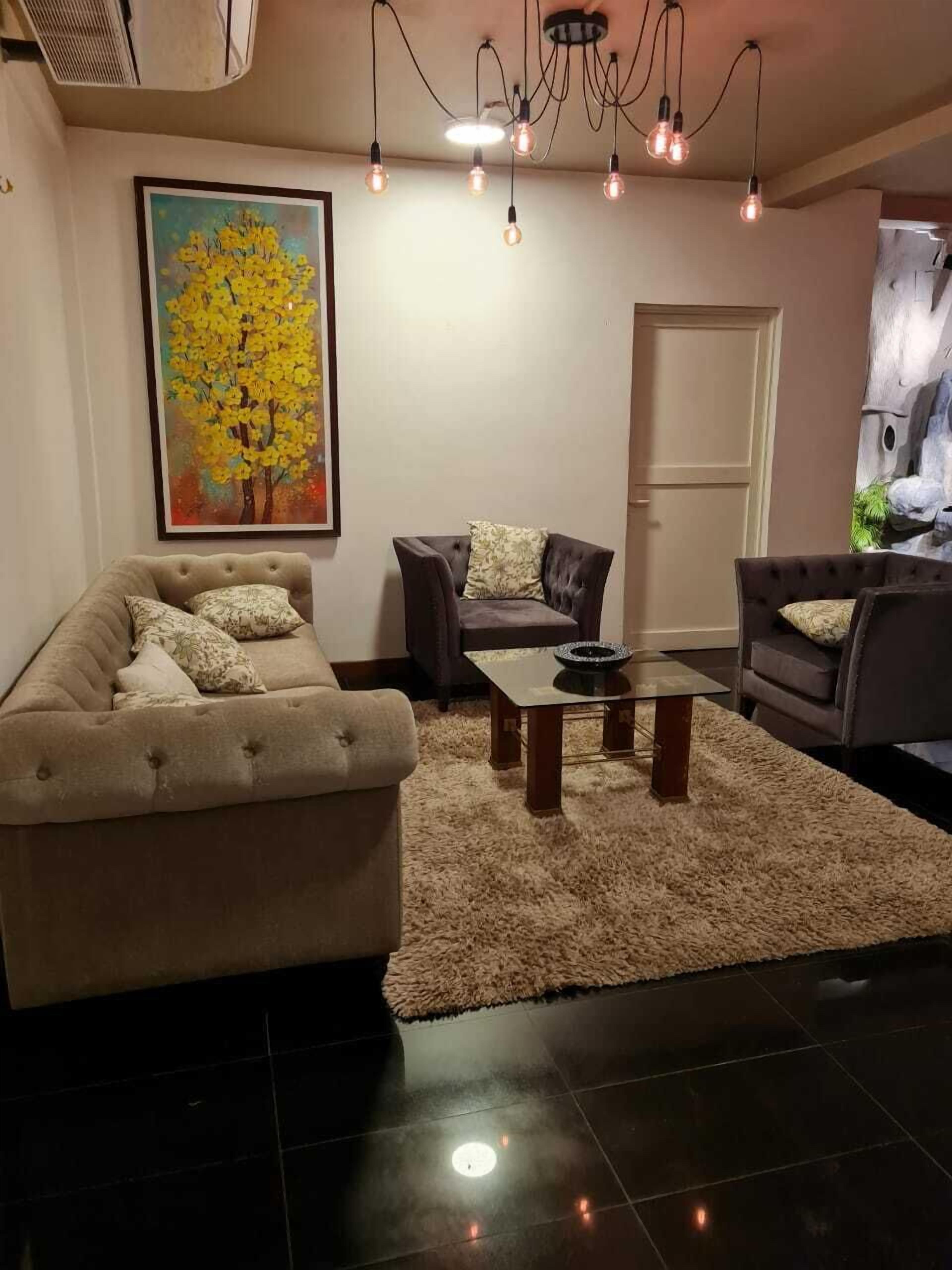 Área de estar no saguão