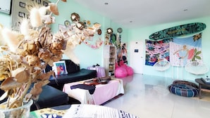 Front of property - The Lantine Hostel (Patong)