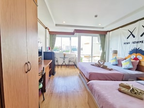 Room - The Lantine Hostel (Patong)
