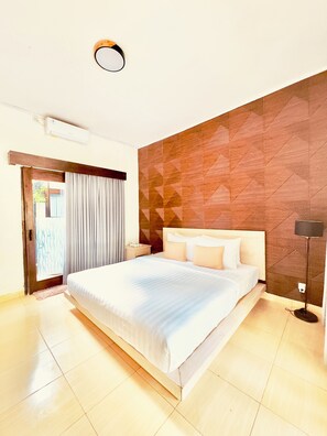 Habitación superior | Minibar, wifi gratis, ropa de cama