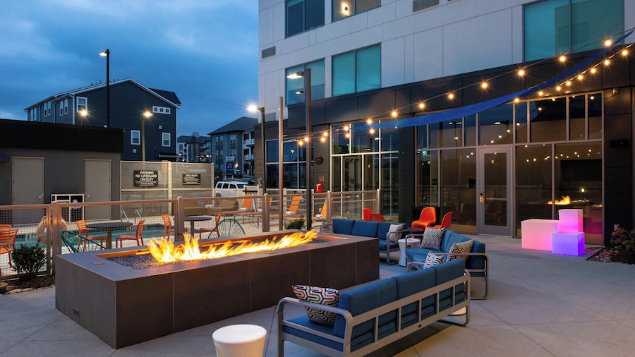Aloft Charlotte Airport