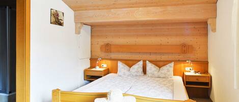 1 camera, Wi-Fi, lenzuola