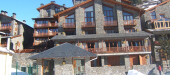 Apartment 4 people 500m from the Granvalira ski slopes