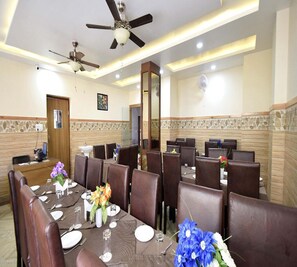 Restaurant - The Vaishno Devi Hills (Reasi)