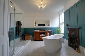 Bathroom - Belmont Road (Broadstairs)