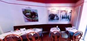 Colazione a buffet inclusa, servita tutte le mattine 
