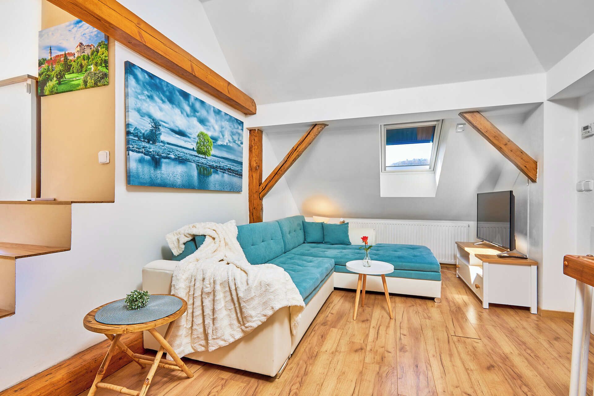 Apartment RIXY | Desk, blackout curtains, free cots/infant beds, free WiFi