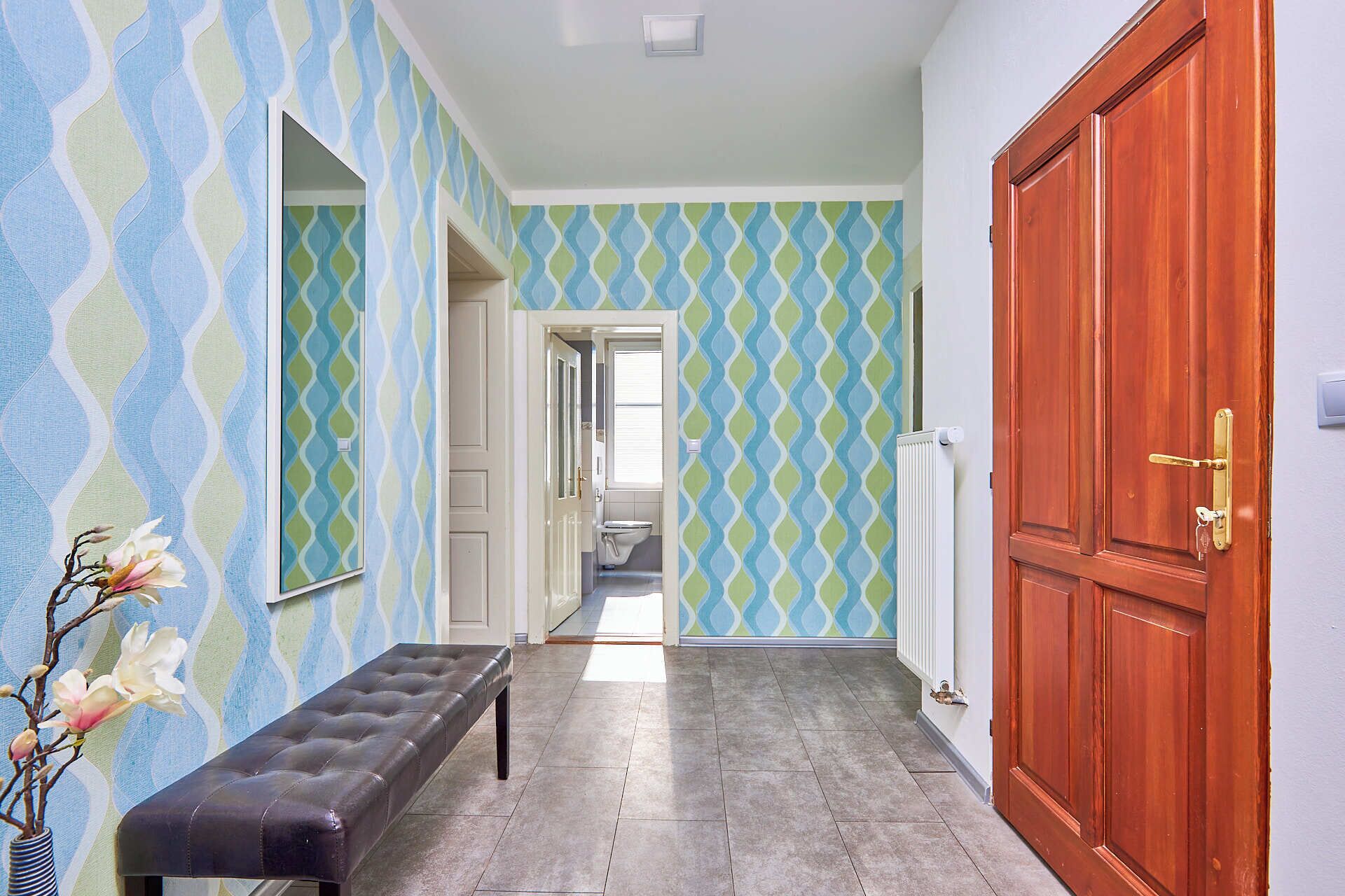 Apartment IDEA | Blackout curtains, free WiFi, bed sheets