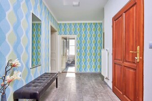 Apartment IDEA | Cortinas blackout, wifi gratis y ropa de cama