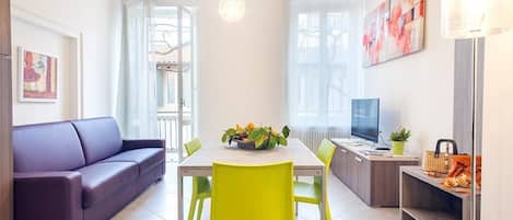 Télévision à écran plat