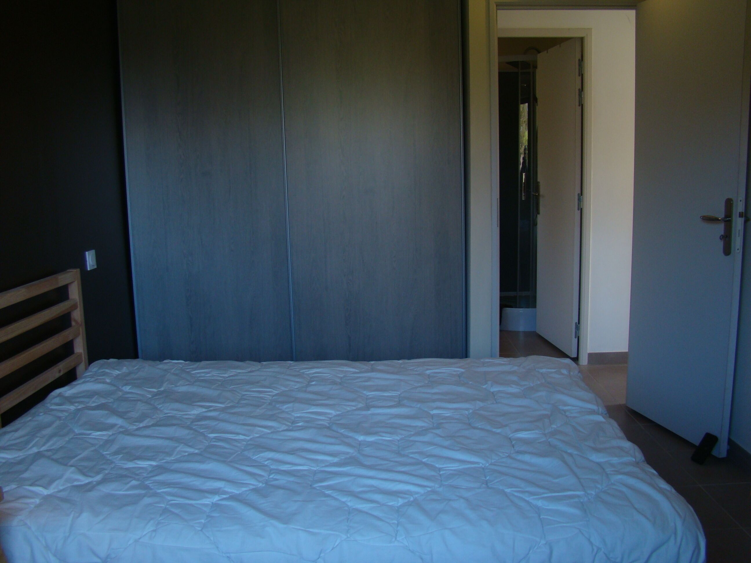 2 chambres, lit parapluie, Wi-Fi, draps fournis