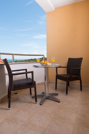 Comfort Apartment, 2 Bedrooms, Balcony (1) | View from room - Apartments Flora (Medulin)