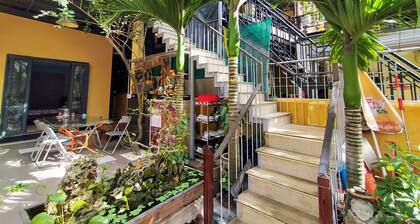 Q GARDEN HOMESTAY VILLA
