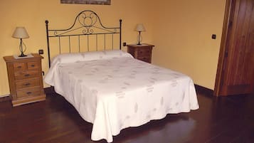 Egyptian cotton sheets, premium bedding, iron/ironing board, free WiFi