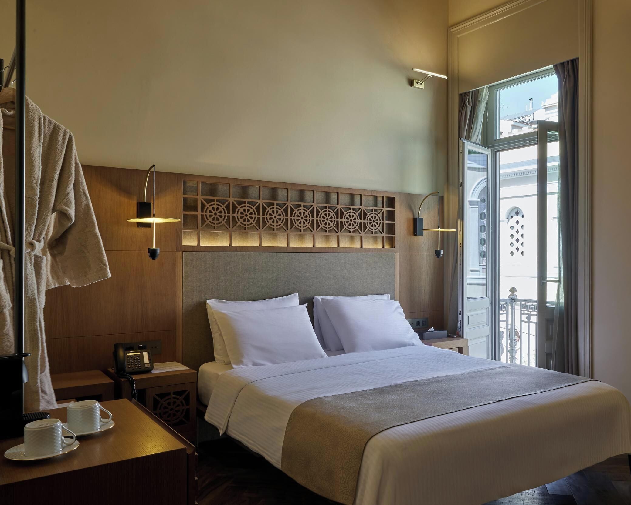 Superior tweepersoonskamer | Lakens van Egyptisch katoen, luxe beddengoed, een minibar