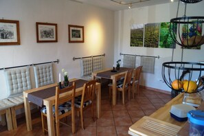 Lobby lounge - Gästezimmer  Weingut Peter (Wachenheim an der Weinstrasse)