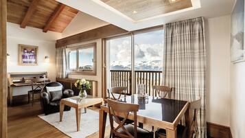 Suite (Makalu) | Living area