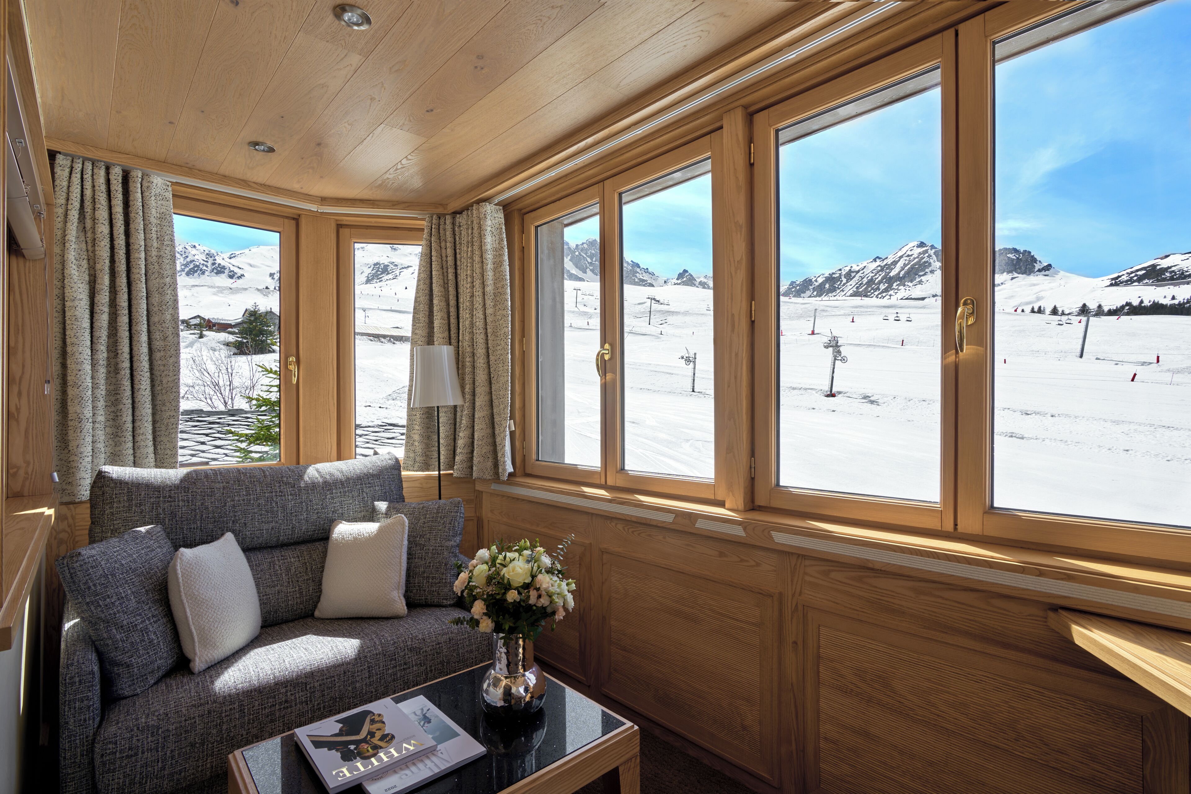 โต๊ะทำงาน, ห้องเก็บเสียง, เตารีด/โต๊ะรีดผ้า, Wi-Fi ฟรี