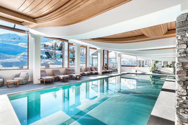 Indoor pool, seasonal outdoor pool, sun loungers, lifeguards on site