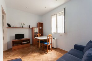 TV - Beautiful apartment (Madrid)