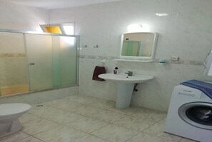 Bathroom - CE013 by Villaofsummer Cesme Alacati (Cesme)