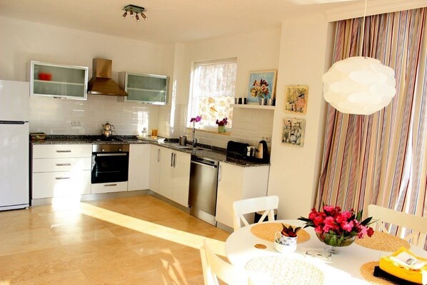 Private kitchenette
