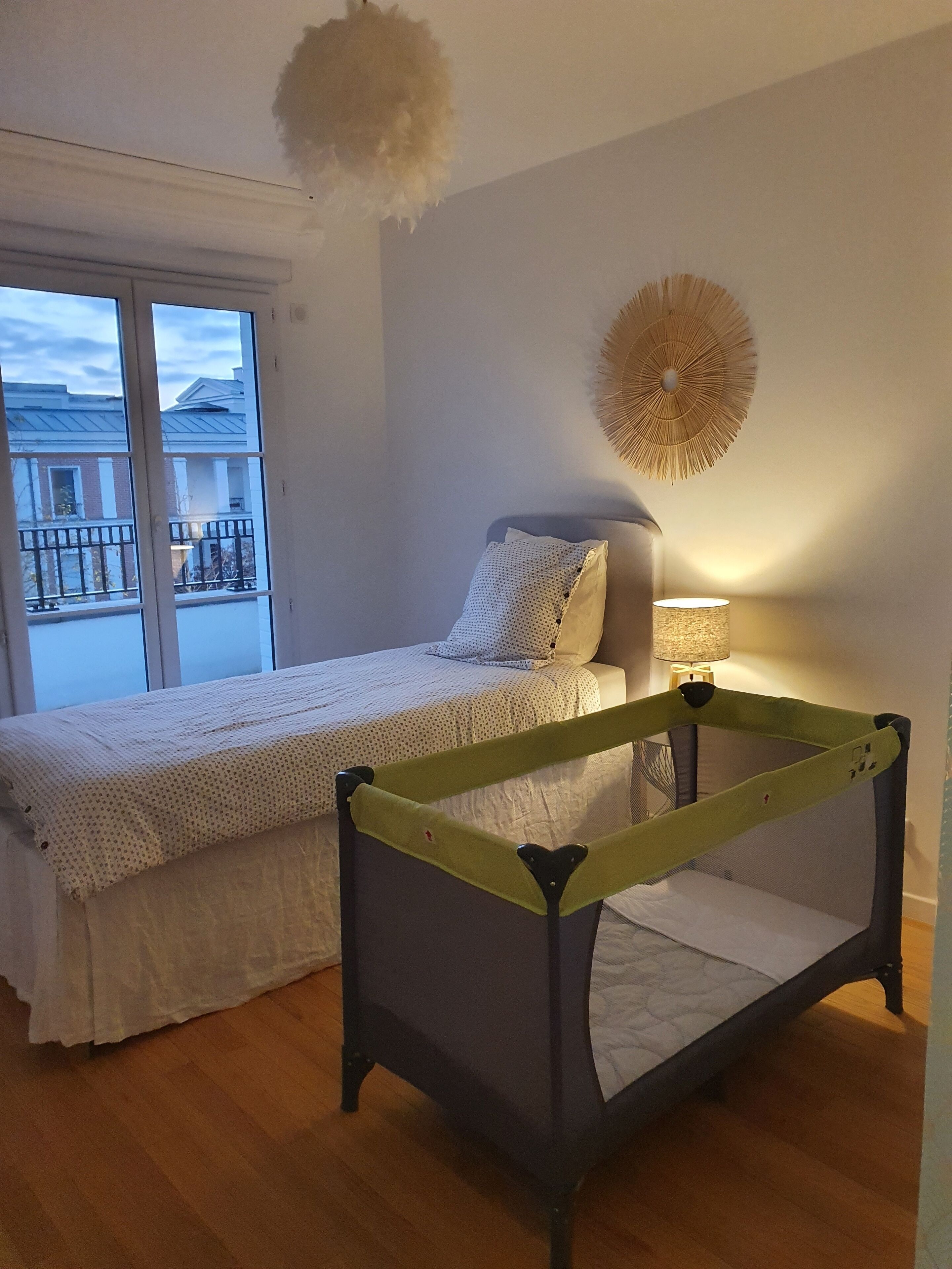 3 Schlafzimmer, Bügeleisen/Bügelbrett, Reisekinderbett, kostenloses WLAN