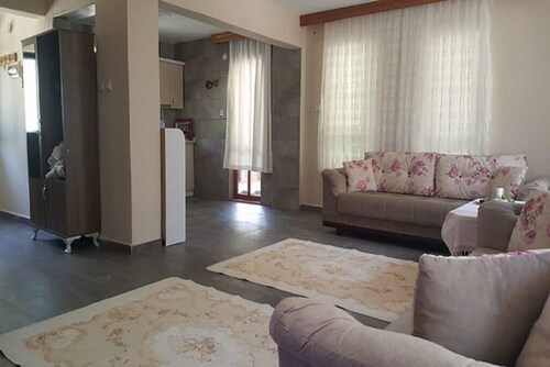 AY001 by Villa of Summer