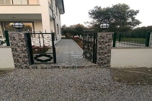 Property entrance - ED001 by Villaofsummer Balikesir Ayvalik (Ayvalik)