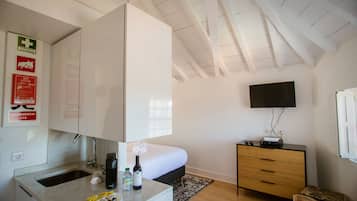 Studio Supérieur, 1 lit double, non-fumeur, vue fleuve (5) | Coin cuisine privé