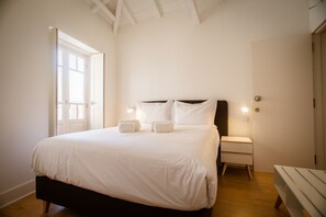 Estudio de diseño, 1 cama doble, no fumadores (3) | Tabla de planchar con plancha, wifi gratis, ropa de cama