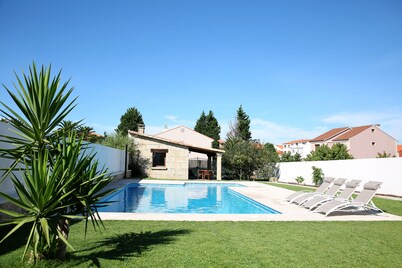 Private house in Viña de Millán