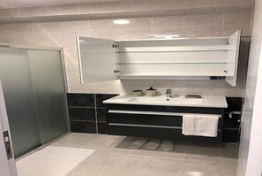 Bathroom - KABU002 by Villaofsummer Izmir Karaburun (Karaburun)