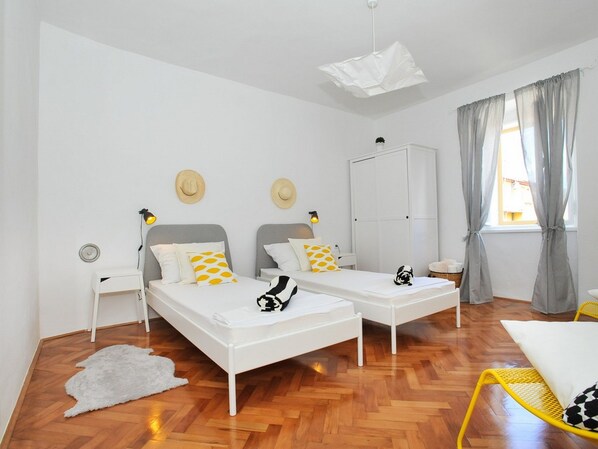 Free WiFi, bed sheets - Downtown apartments Zadar (Zadar)
