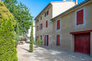 Voorkant van accommodatie