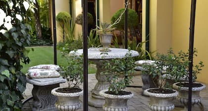 Lamor Guest House