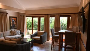 Deluxe Double Room - Lamor Guest House (Middelburg)