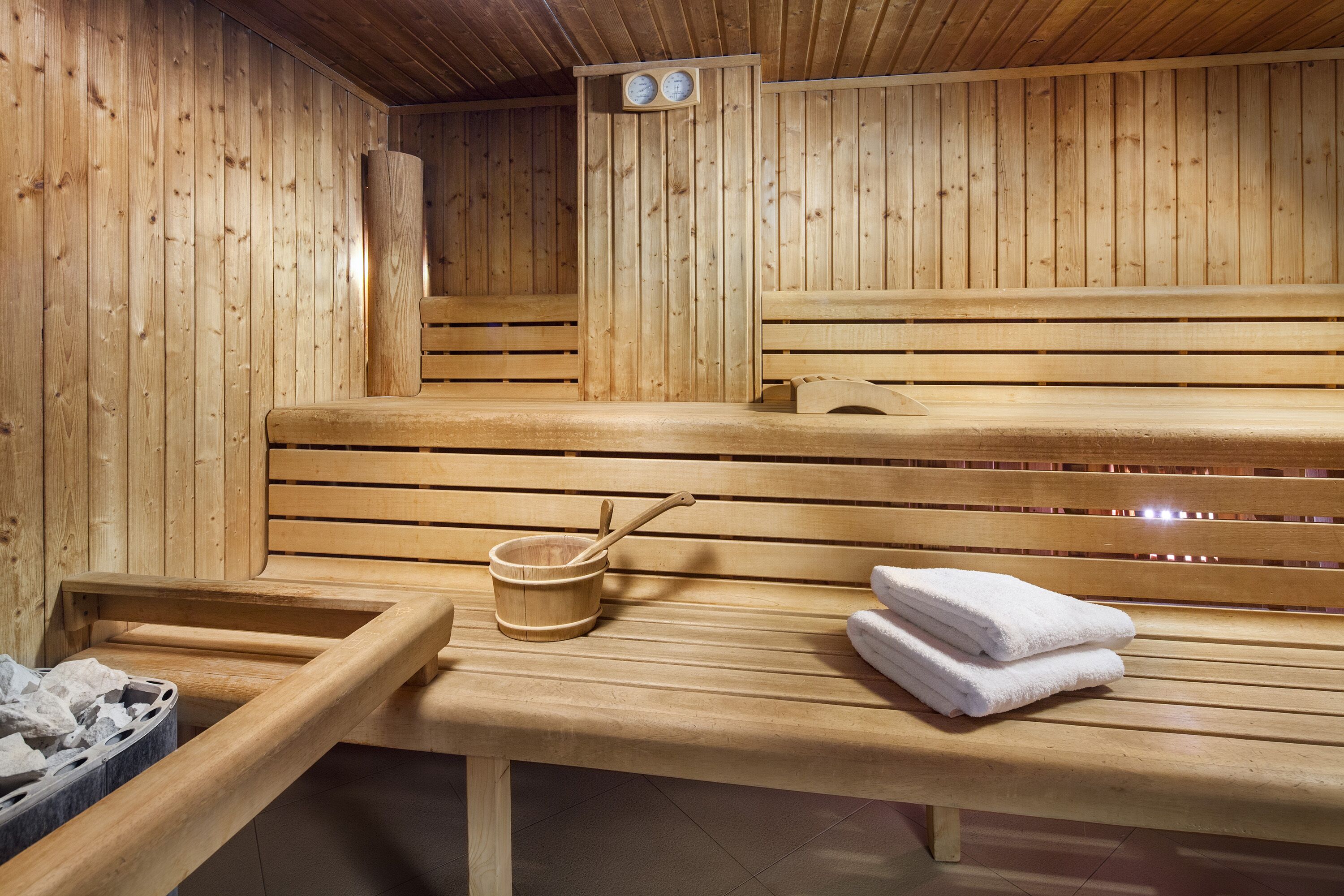 sauna, steam room