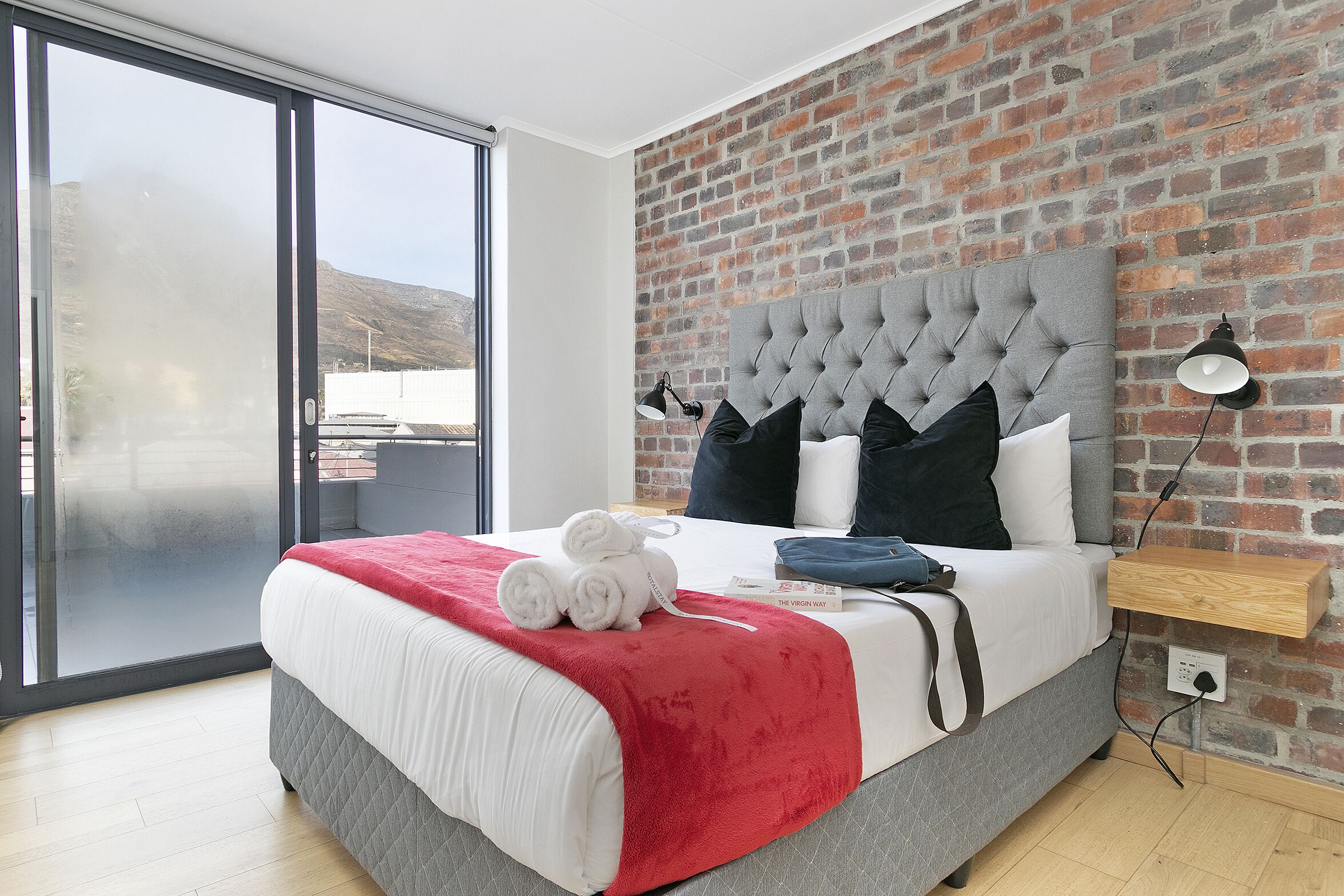 Photo - Urban Artisan Luxury Suites by Totalstay