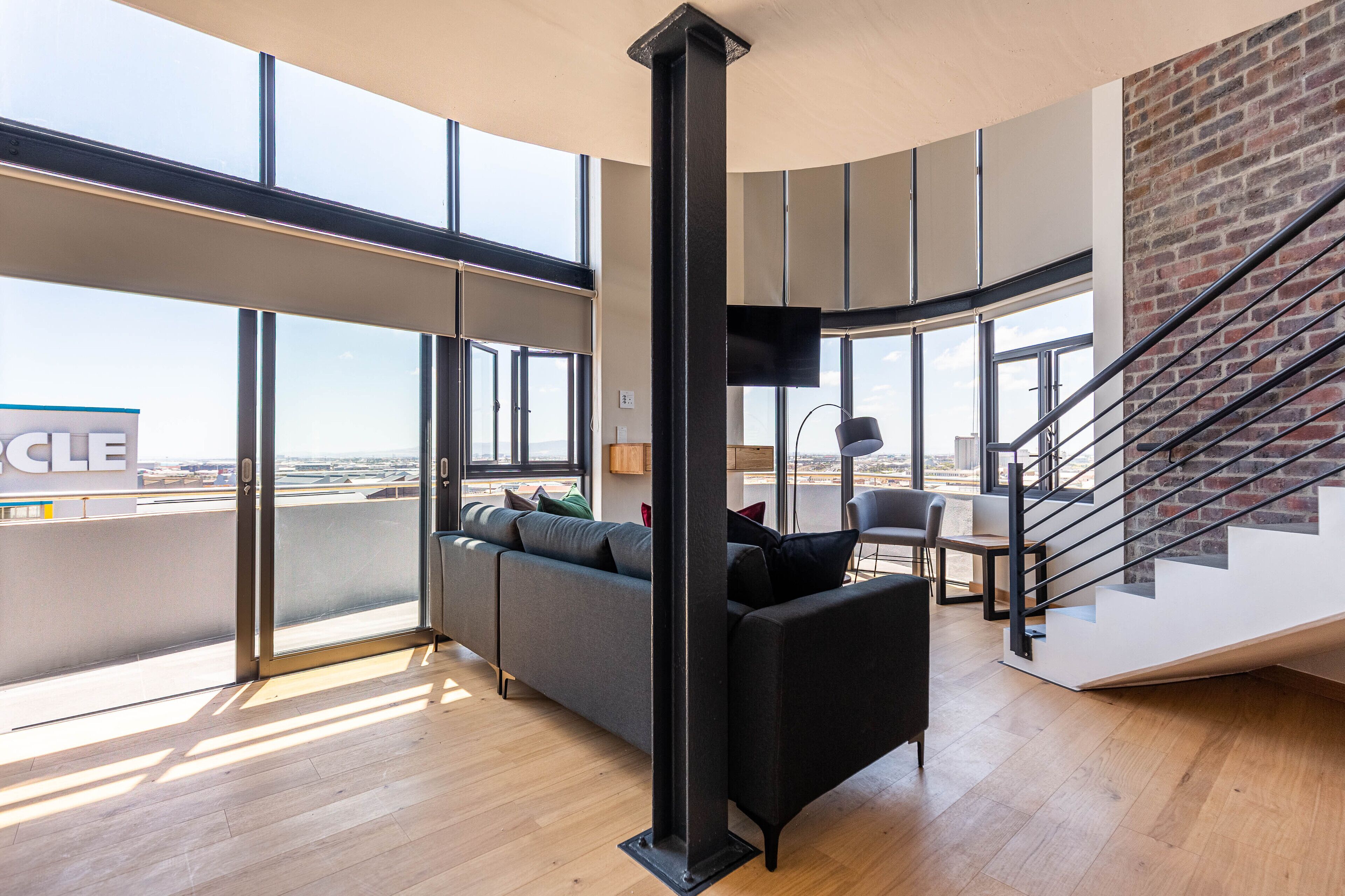 Photo - Urban Artisan Luxury Suites by Totalstay