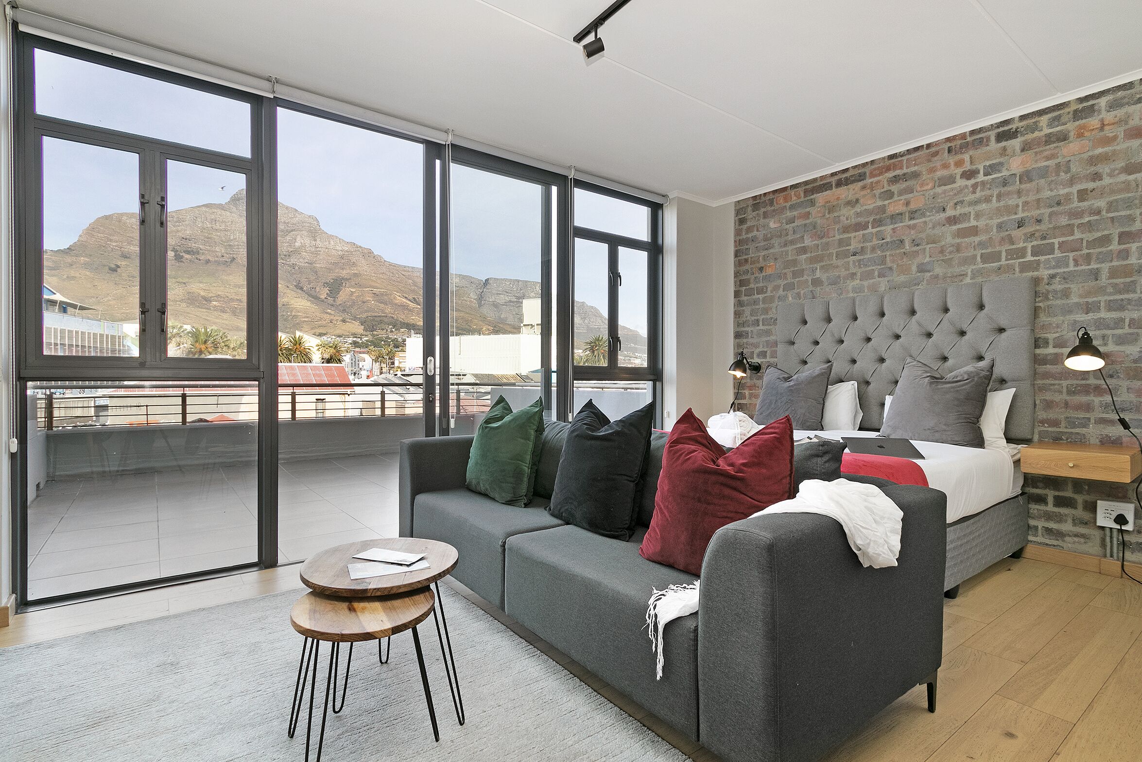 Photo - Urban Artisan Luxury Suites by Totalstay