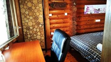 Laptop workspace, free WiFi, bed sheets