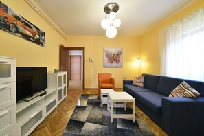 Apartment, 1 Bedroom | Living area | Flat-screen TV, Netflix, streaming services - Apartment Ana (Zagreb)