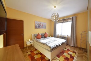 Lägenhet - 1 sovrum | 1 sovrum, strykjärn/strykbräda, gratis extrasängar och gratis wi-fi