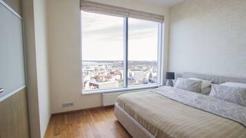 1 habitación, tabla de planchar con plancha, wifi y ropa de cama