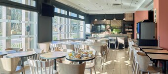 B&B HOTEL Paris Meudon Vélizy