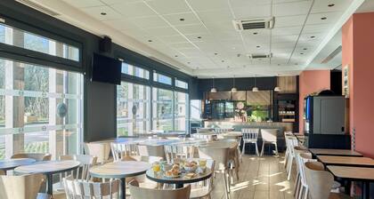 B&B HOTEL Paris Meudon Vélizy