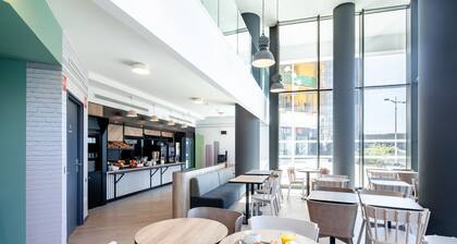 B&B HOTEL Paris Porte de Bagnolet