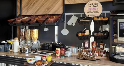 B&B HOTEL Saint-Denis Porte de Paris